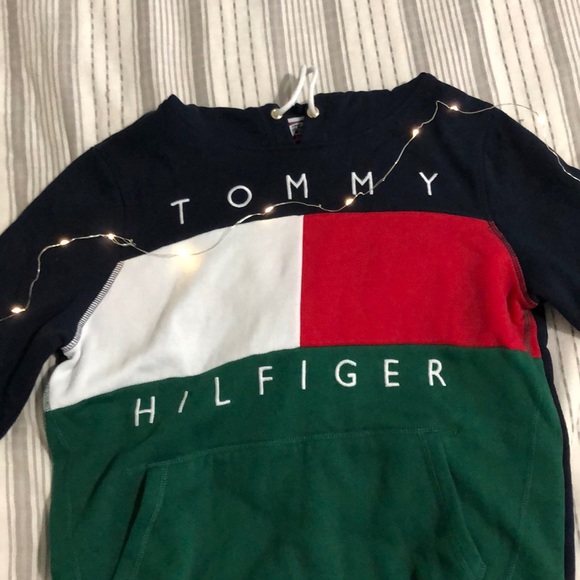Tommy Hilfiger Jackets & Blazers - Tommy Hilfiger hoodie